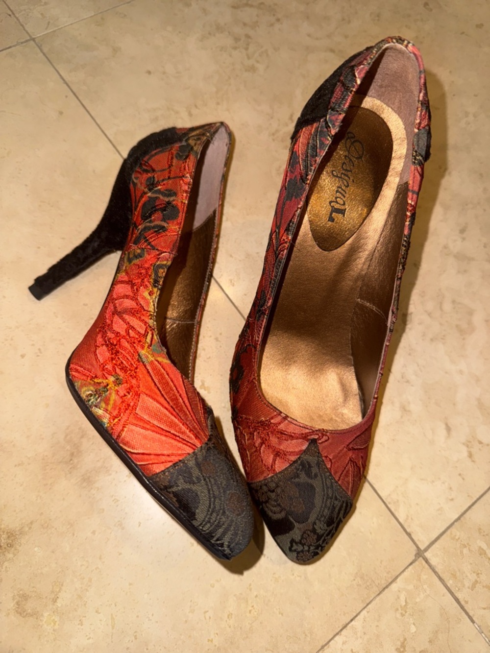 Desigual Vintage 2005 Red Floral Brocade Pointed-Toe Heels